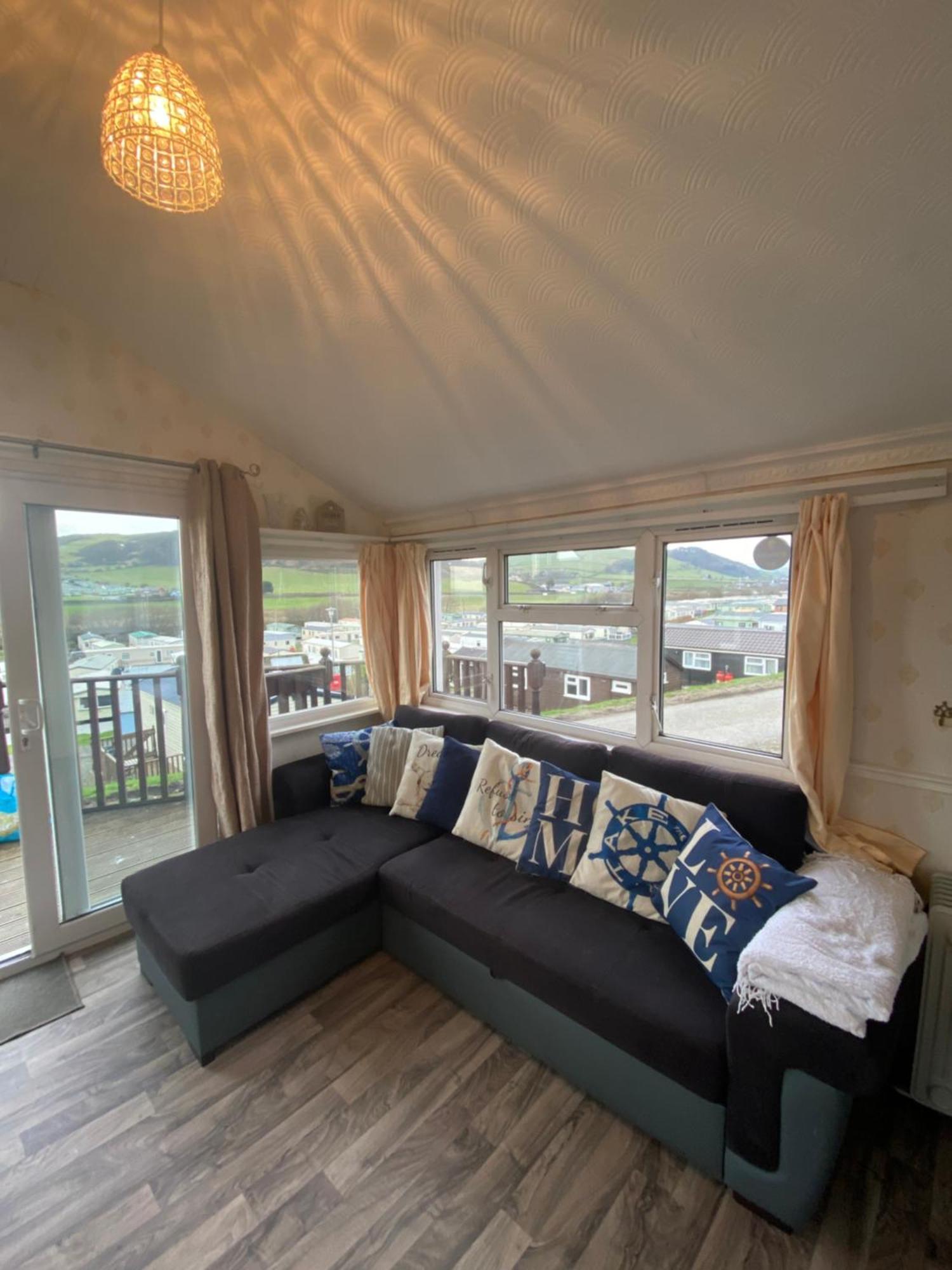 5 Clarach Bay * Aberystwyth